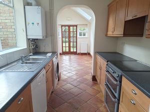 Photo 28- click for photo gallery